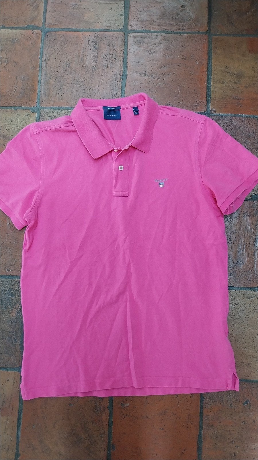 GANT poloshirt, roze, maat L.
Oksel-oksel 53cm
100% katoen, Maat 52/54 (L), GANT, Ophalen of Verzenden, Zo goed als nieuw