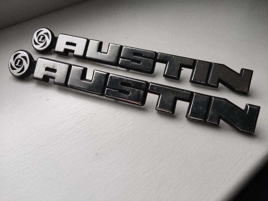 2x Austin embleem logo, Ophalen of Verzenden