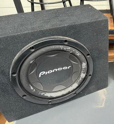 Partij subwoofers met Kenwood versterker, Ophalen of Verzenden, Gebruikt
