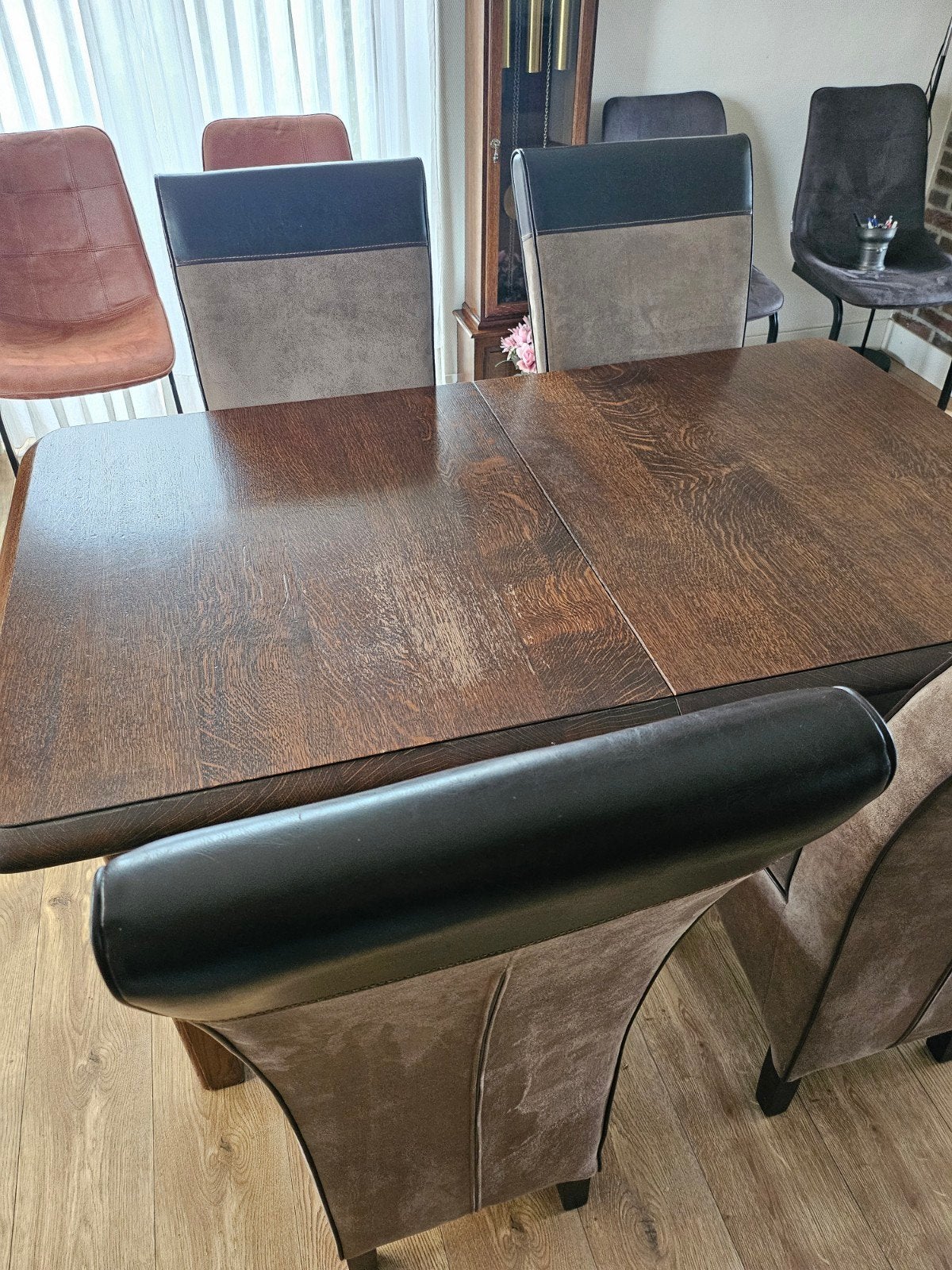 Eettafel met 4 stoelen uitschuifbaar, Ophalen, Zo goed als nieuw, 4 tot 6 stoelen