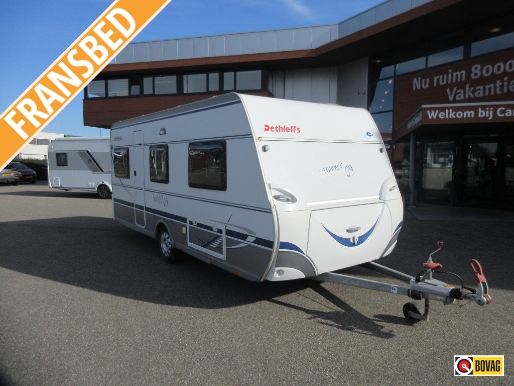 Dethleffs Camper 500 DB ZEE VAN RUIMTE - EN MOVER, Caravans en Kamperen, Rondzit, Lengtebed, Dethleffs, Schokbreker