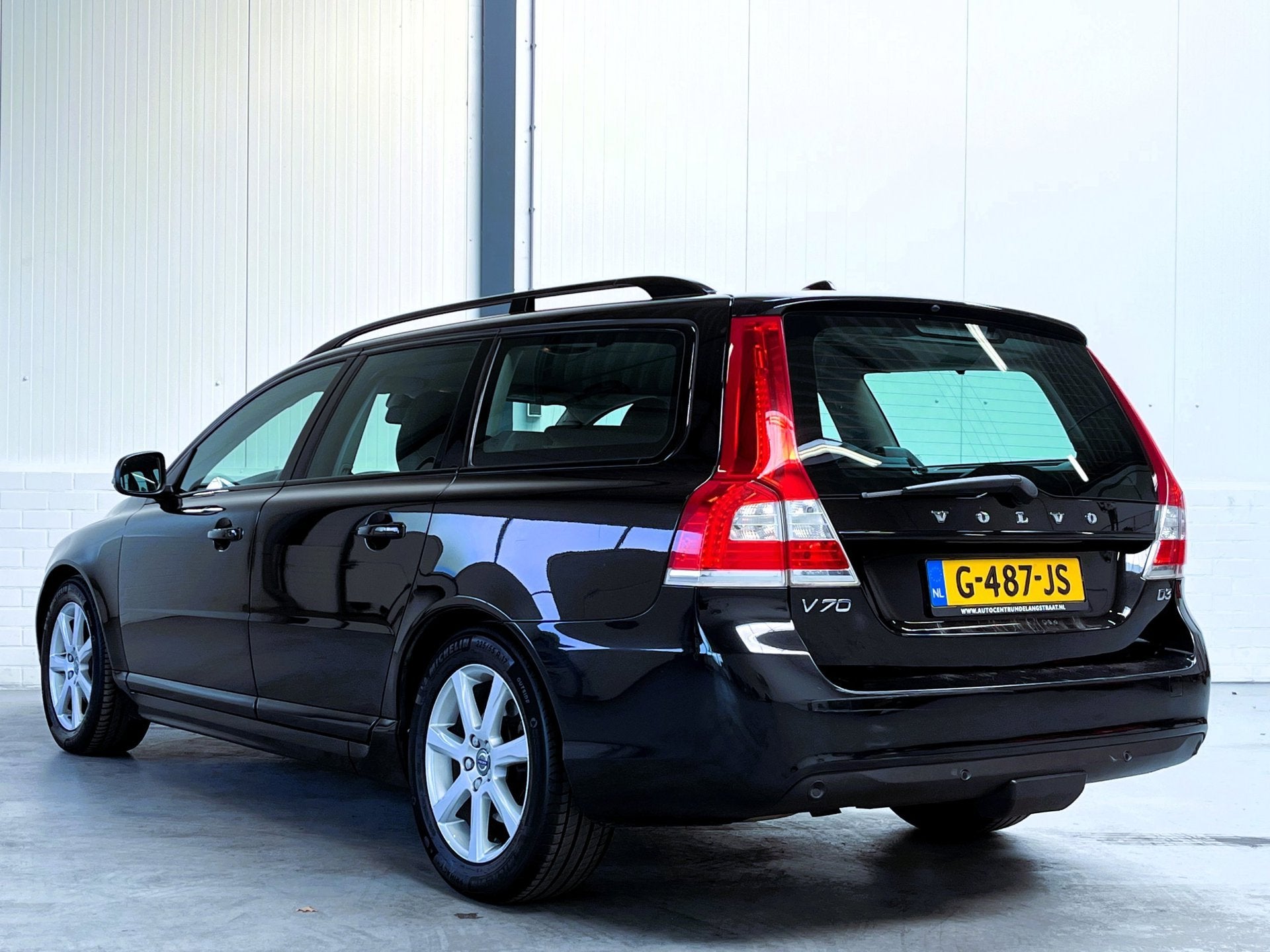 Volvo V70 2.0 D3 Dynamic Edition|Trekhaak, Auto's, Volvo, Dealer onderhouden, 4 cilinders, Zwart, 22 km/l