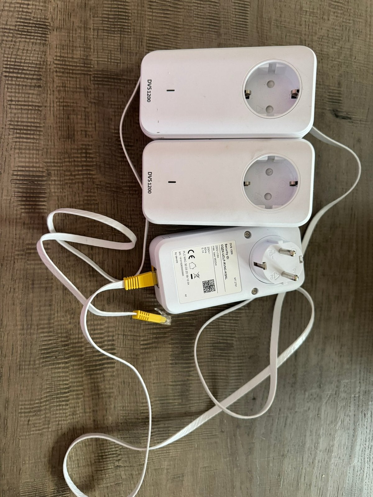Devolo dLAN 1200 powerline-adapter 3 stuks, Computers en Software, Powerlines, Ophalen of Verzenden, Zo goed als nieuw
