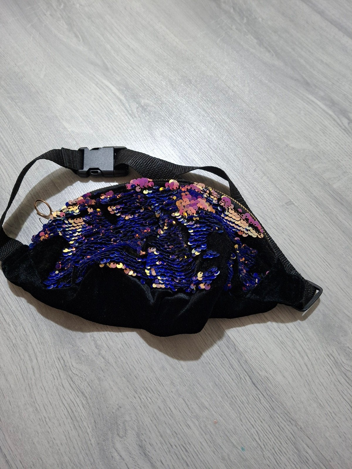 Primark heuptasje met pailletten, Ophalen of Verzenden, Zo goed als nieuw, Zwart, Overige typen