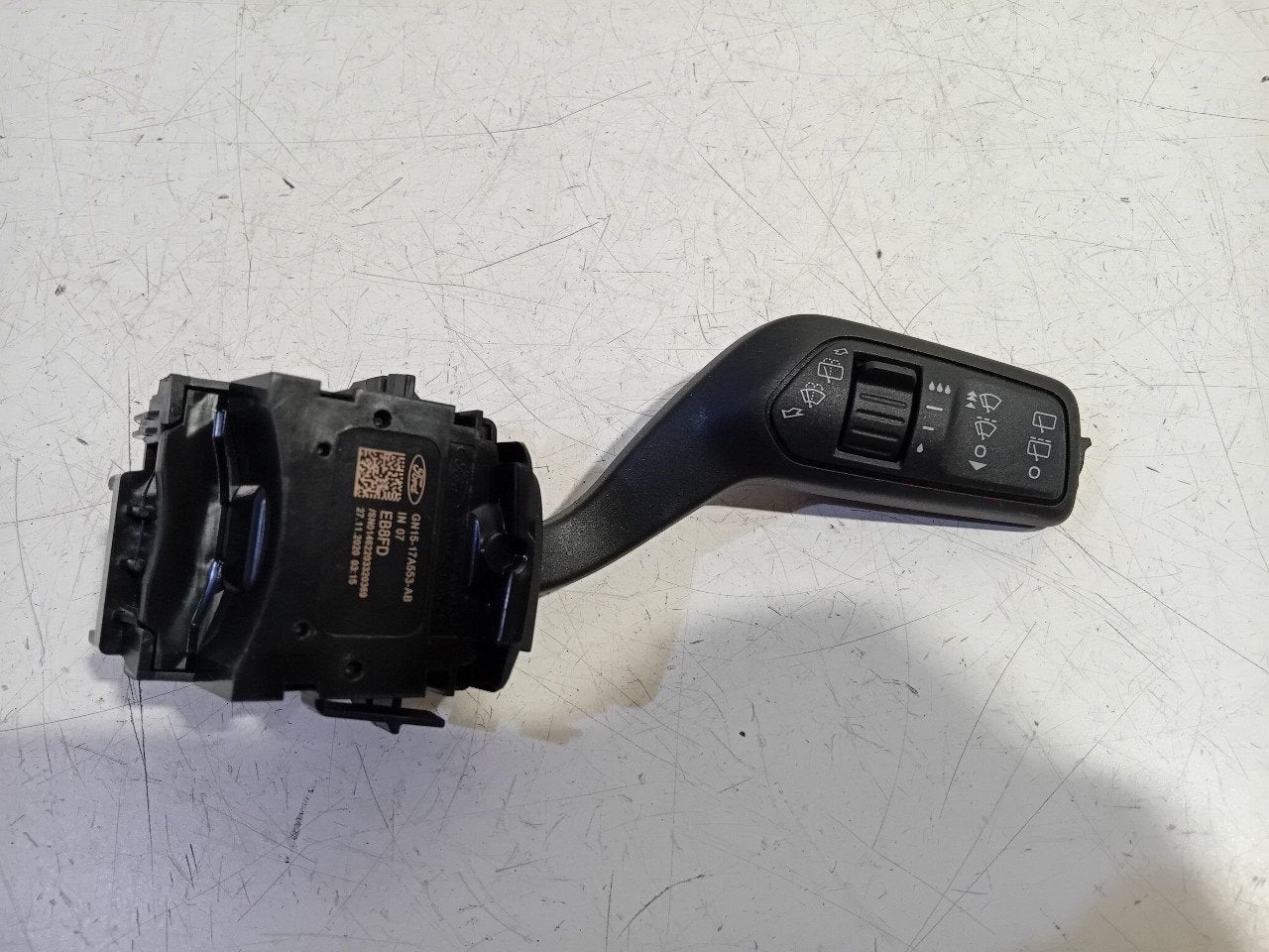 Ruitenwis schakelaar Ford Focus, Onderdelen@venauto.nl, Van der Ven Autorecycling B.V., Gebruikt, Ettenseweg 76, 4706 PB Roosendaal, The Netherlands