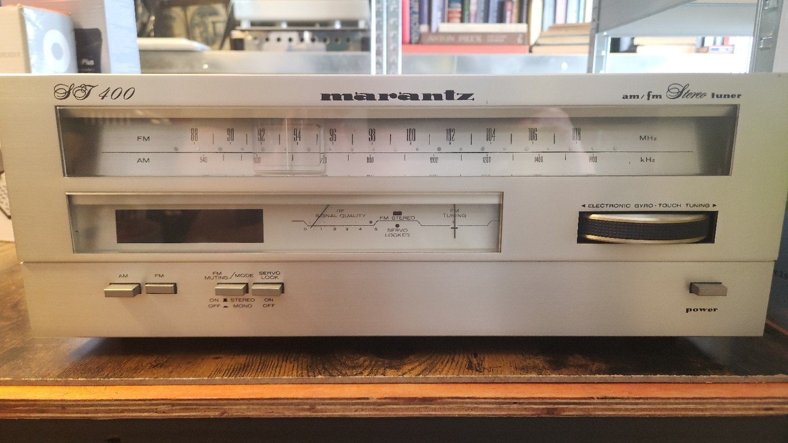 Marantz ST 400 AM/FM Stereo Tuner - Vintage Audio, Audio, Tv en Foto, Tuners, Ophalen, Analoog