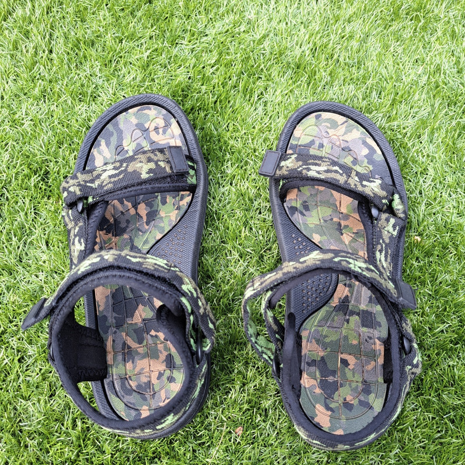 Sandalen met leger print maat 36, Gebruikt, Jongen of Meisje, Overige typen, Ophalen of Verzenden