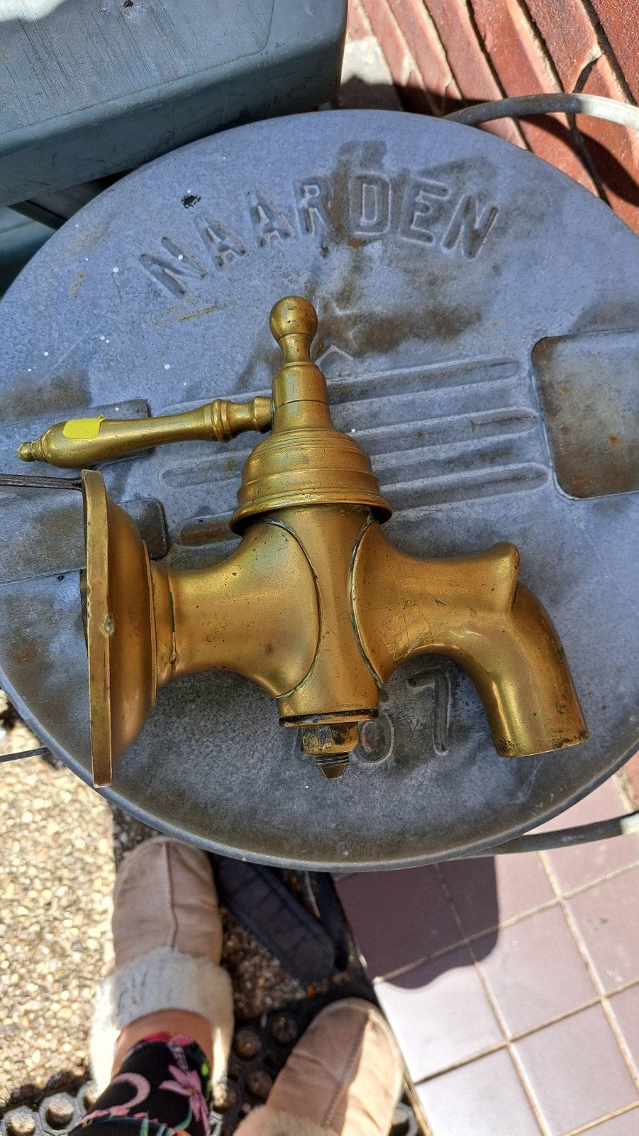 Antieke bronzen kraan -, Antiek en Kunst, Antiek | Koper en Brons, Ophalen of Verzenden