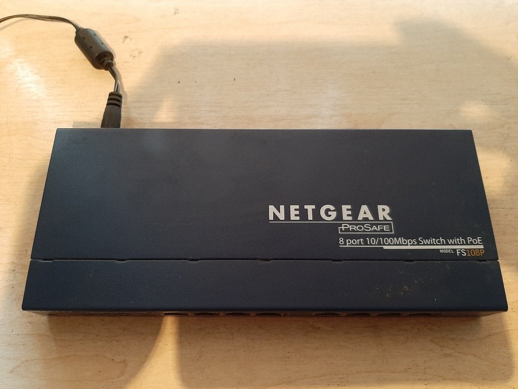 NETGEAR Swisch PRO safe, Ophalen of Verzenden, Gebruikt