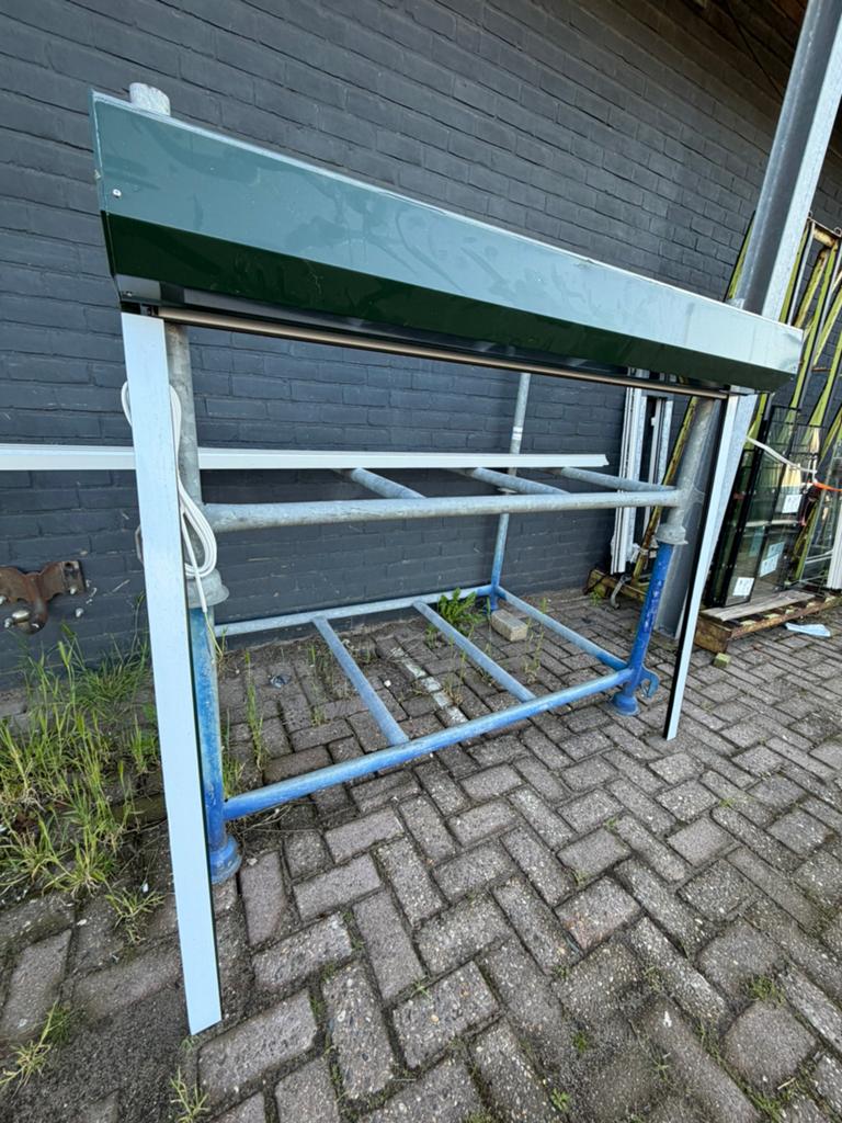 Nieuw Elektrisch rolluik / zonnescherm (groen), Doe-het-zelf en Verbouw, Rolluiken, Nieuw, 100 tot 150 cm, 150 tot 200 cm, Overige kleuren