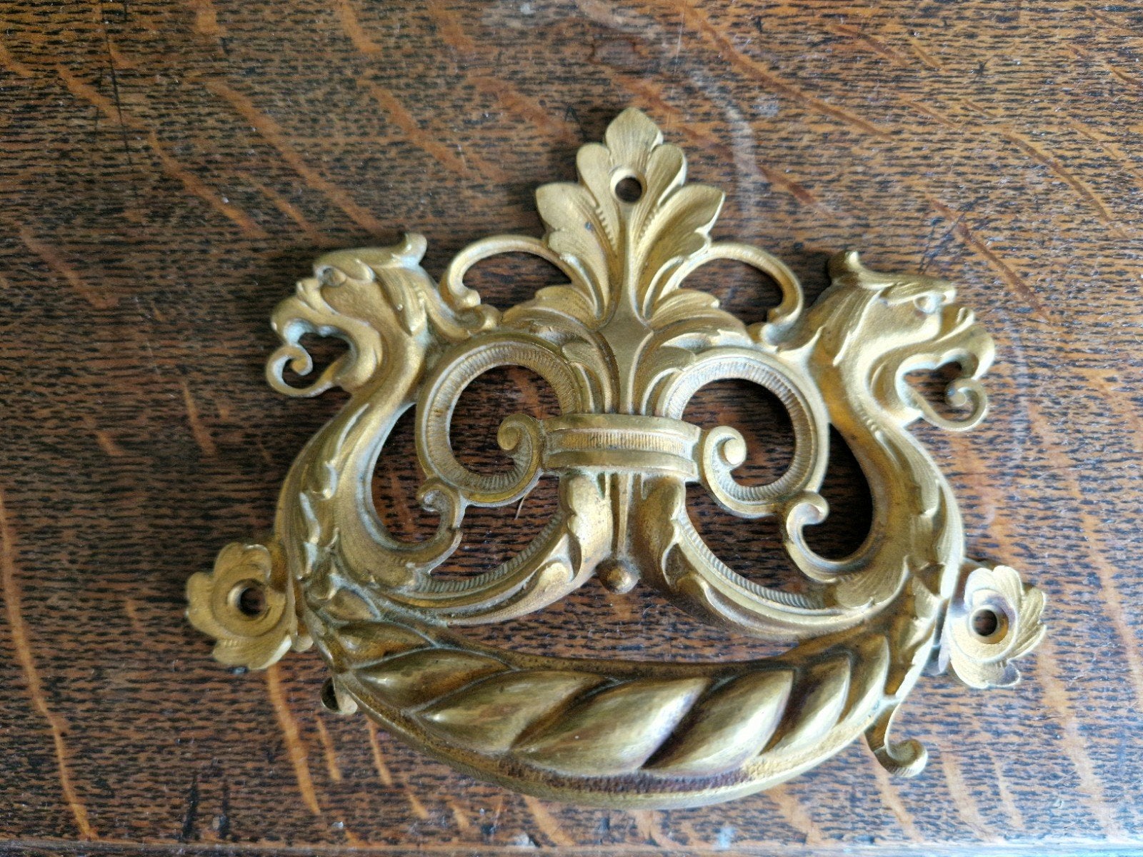 Antieke ladeknop/handgreep in brons met drakenmotief, Antiek en Kunst, Ophalen of Verzenden