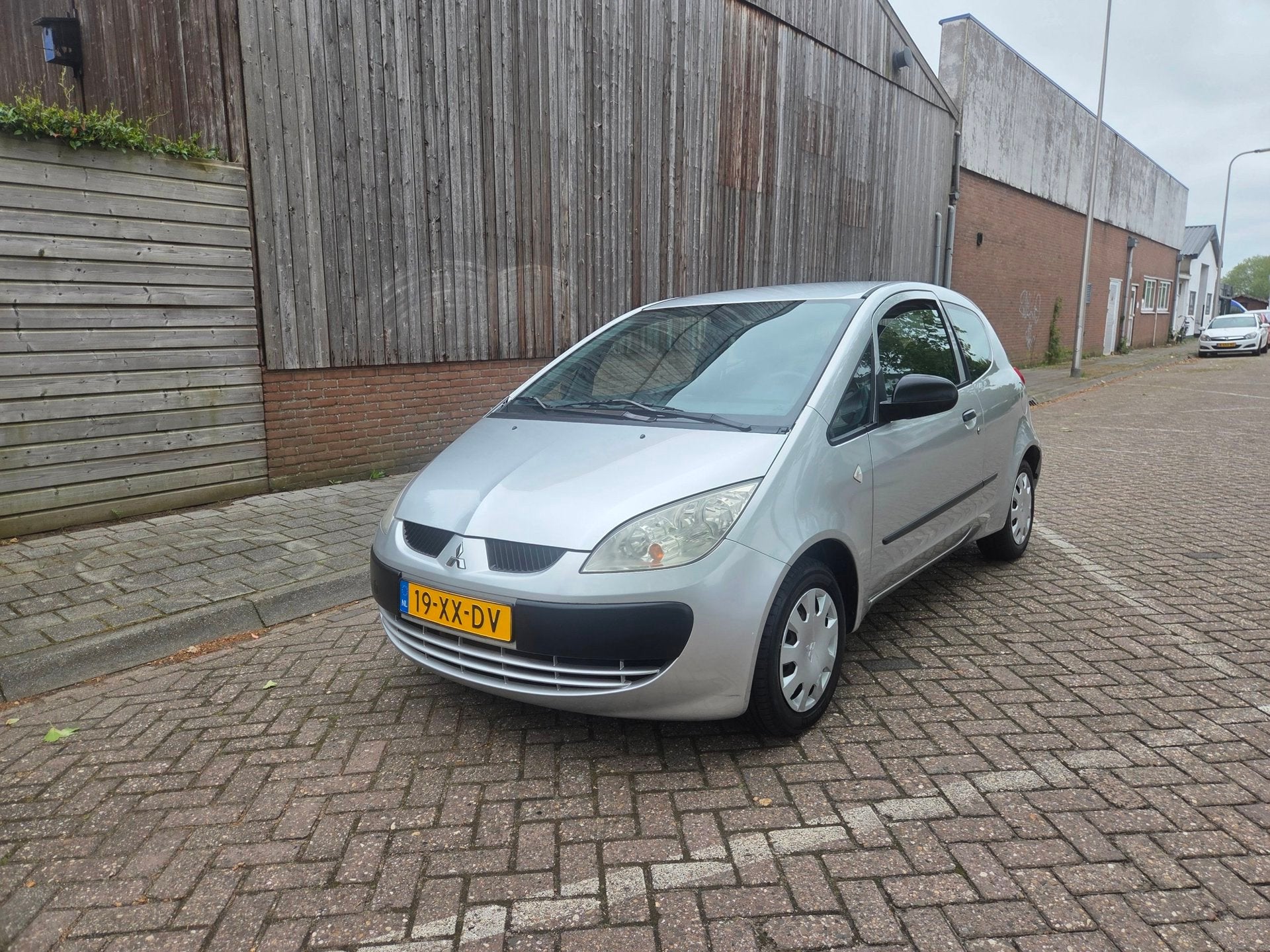 Mitsubishi Colt 1.3 Incharge Lage Km Stand Mooie Auto, Auto's, Voorwielaandrijving, Stof, Gebruikt, Colt
