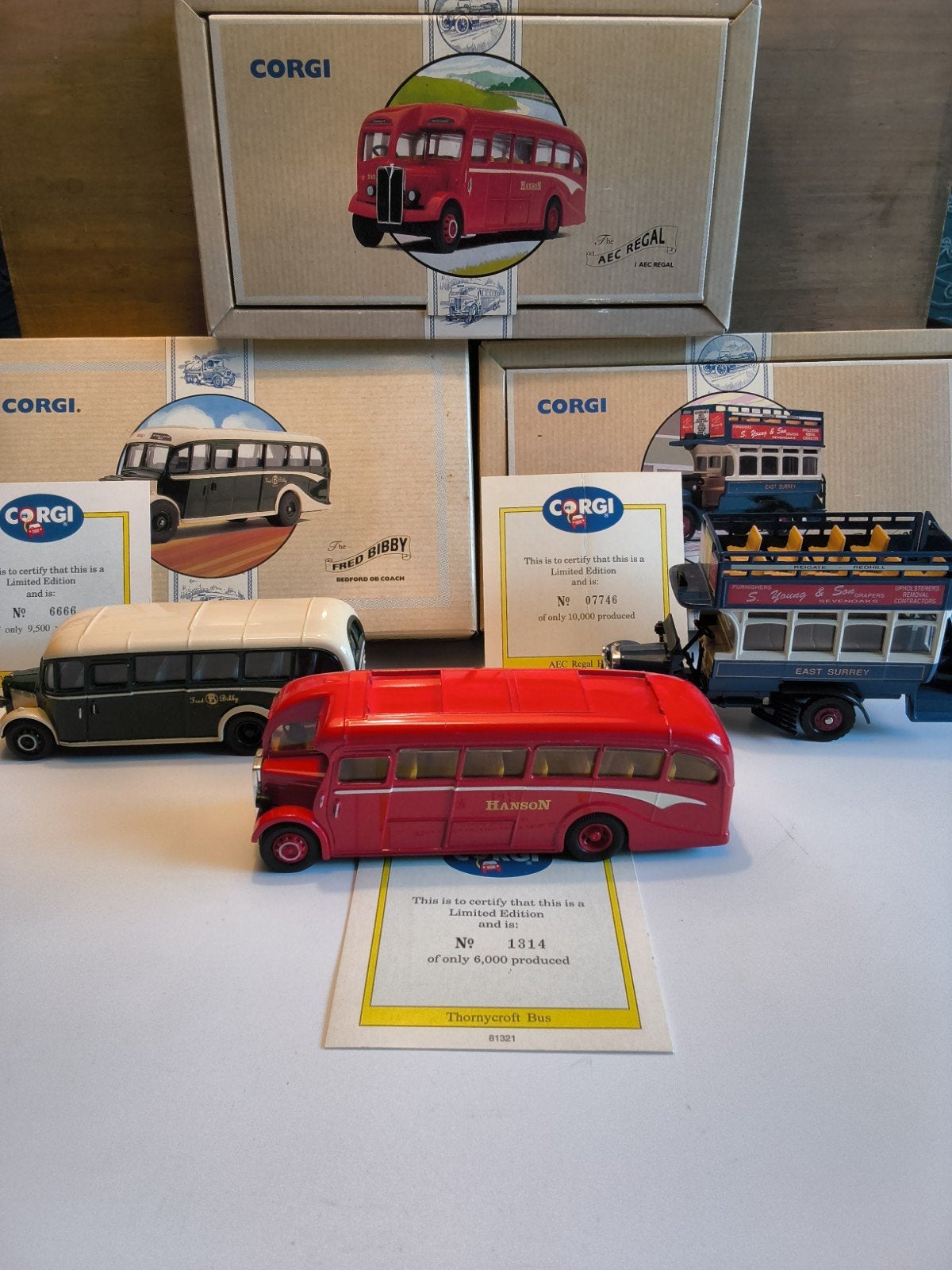 CORGI Stats Bus., Hobby en Vrije tijd, Modelauto's | 1:50, Zo goed als nieuw, Bus of Vrachtwagen, Corgi, Ophalen of Verzenden
