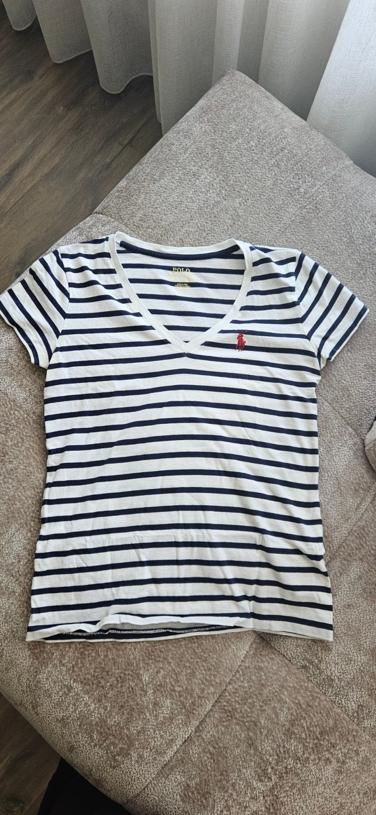 Ralph Lauren T-shirtje - Wit/Blauw gestreept - V-hals - XXS, Kleding | Dames, T-shirts, Wit, Ophalen of Verzenden, Zo goed als nieuw