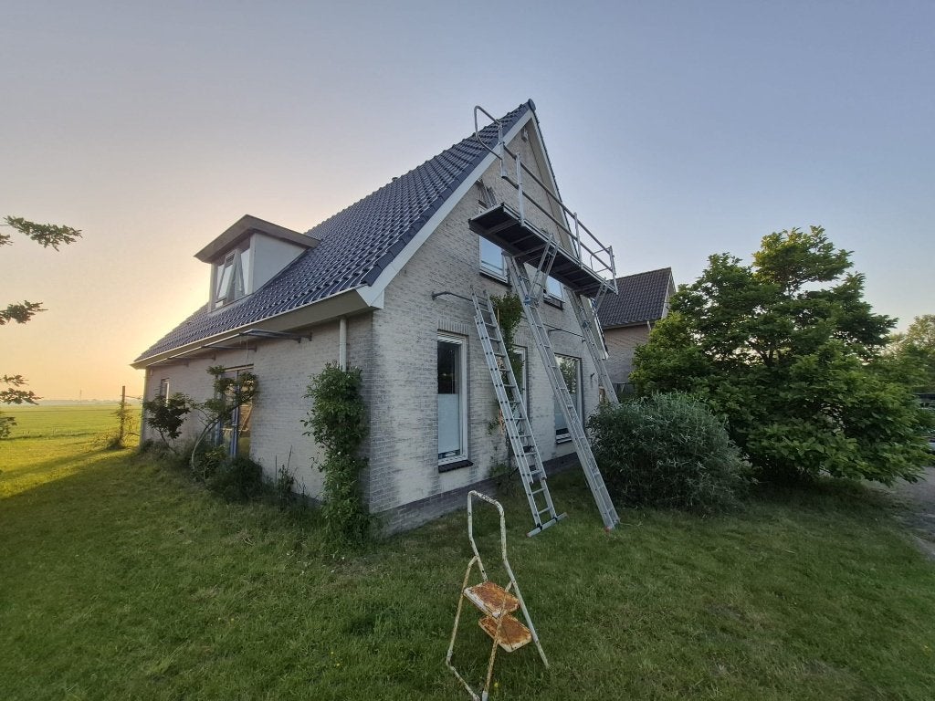 Te koop: Aluminium werkstelling/laddersteiger, Doe-het-zelf en Verbouw, Ladders en Trappen, Ophalen, Zo goed als nieuw, Ladder