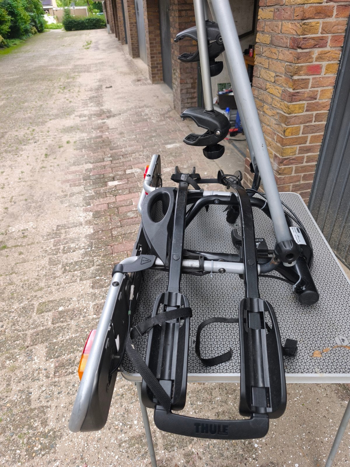 Thule EuroRide 941 Kantelbare Fietsendrager met Sleutel, Ophalen