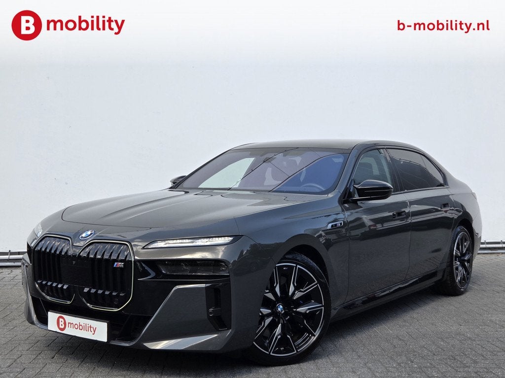 BMW i7 M70 xDrive 106 kWh 'Dravitgrau' Automatische Portiere, Auto's, BMW, Automaat, Gebruikt, 2670 kg, Vierwielaandrijving