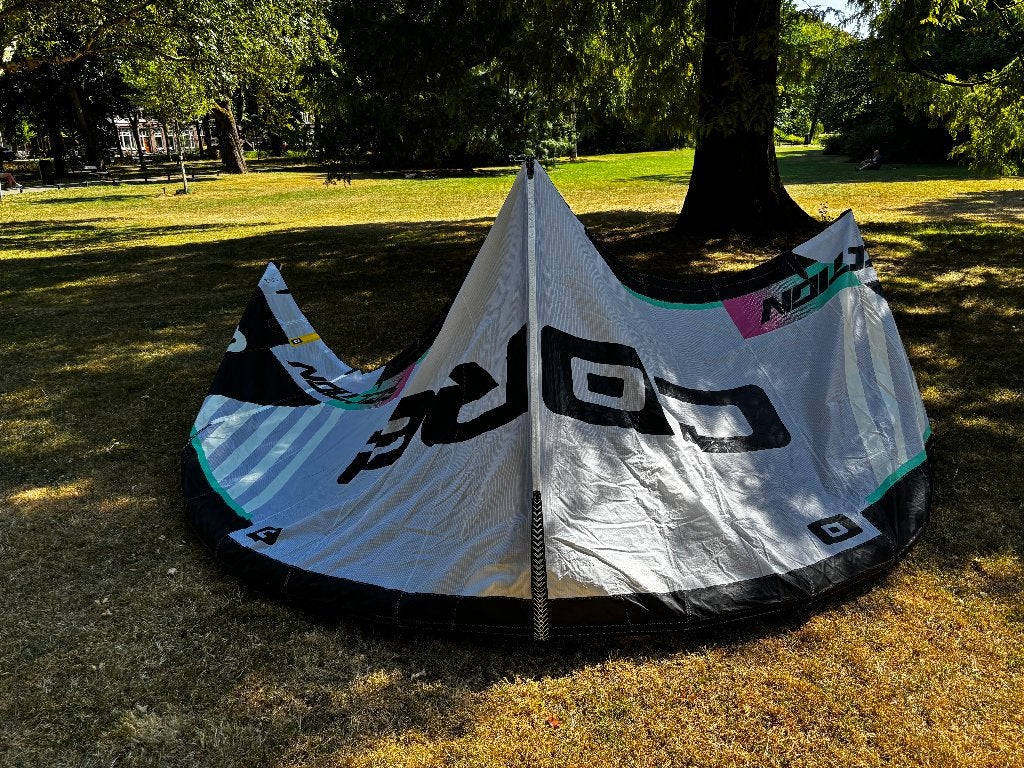 Core Section 4 - 8M - White - Wavekite, Gebruikt, 8 m², Geen board, Ophalen of Verzenden