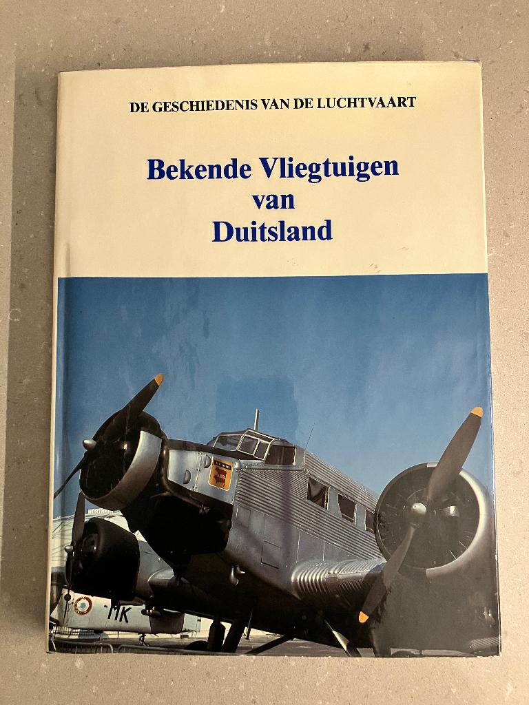 Bekende vliegtuigen van Duitsland, Ophalen of Verzenden, Zo goed als nieuw, Boek of Tijdschrift