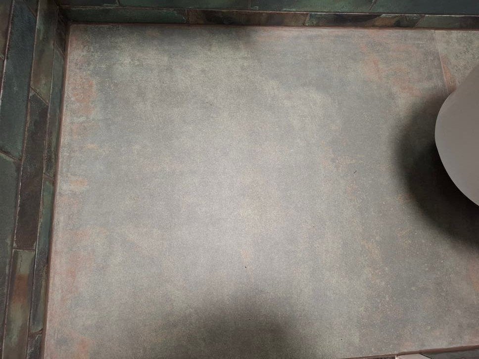 Vloer- of wandtegel 1x1 meter met reststukken, 60 cm of meer, Gebruikt, Ophalen of Verzenden, Minder dan 5 m²
