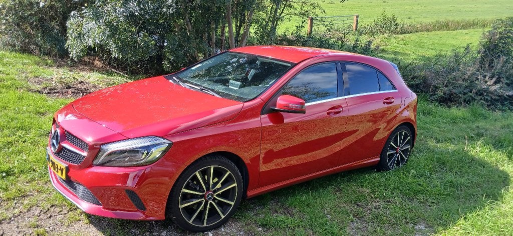 Mercedes-Benz A klasse A160, Auto's, Voorwielaandrijving, 4 cilinders, Leder en Stof, Handgeschakeld
