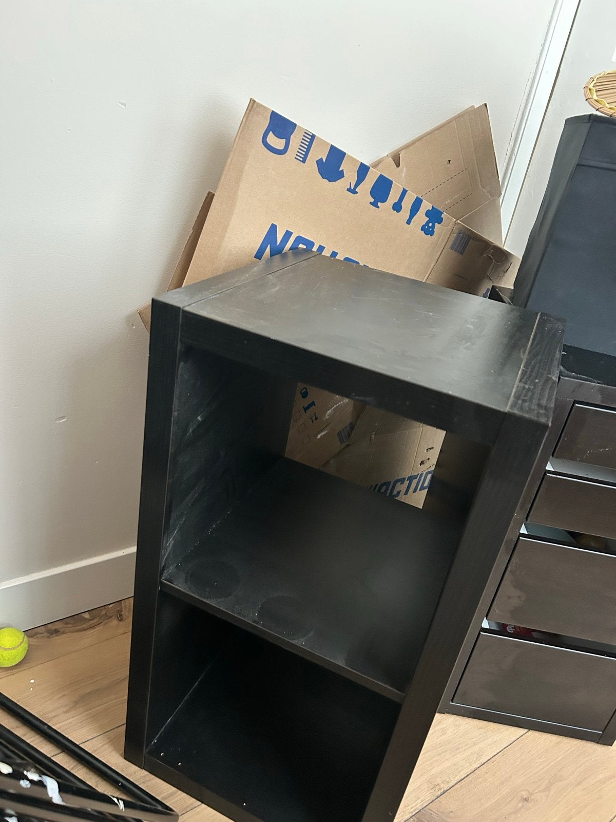 2 vakken kallax, Ophalen, Met plank(en), Minder dan 50 cm, Gebruikt