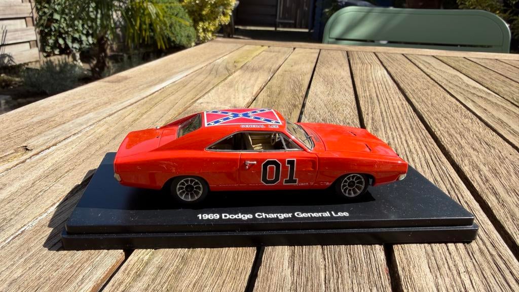 1969 Dodge Charger General Lee schaalmodel, Hobby en Vrije tijd, Ophalen of Verzenden, Gebruikt, Auto, Overige merken