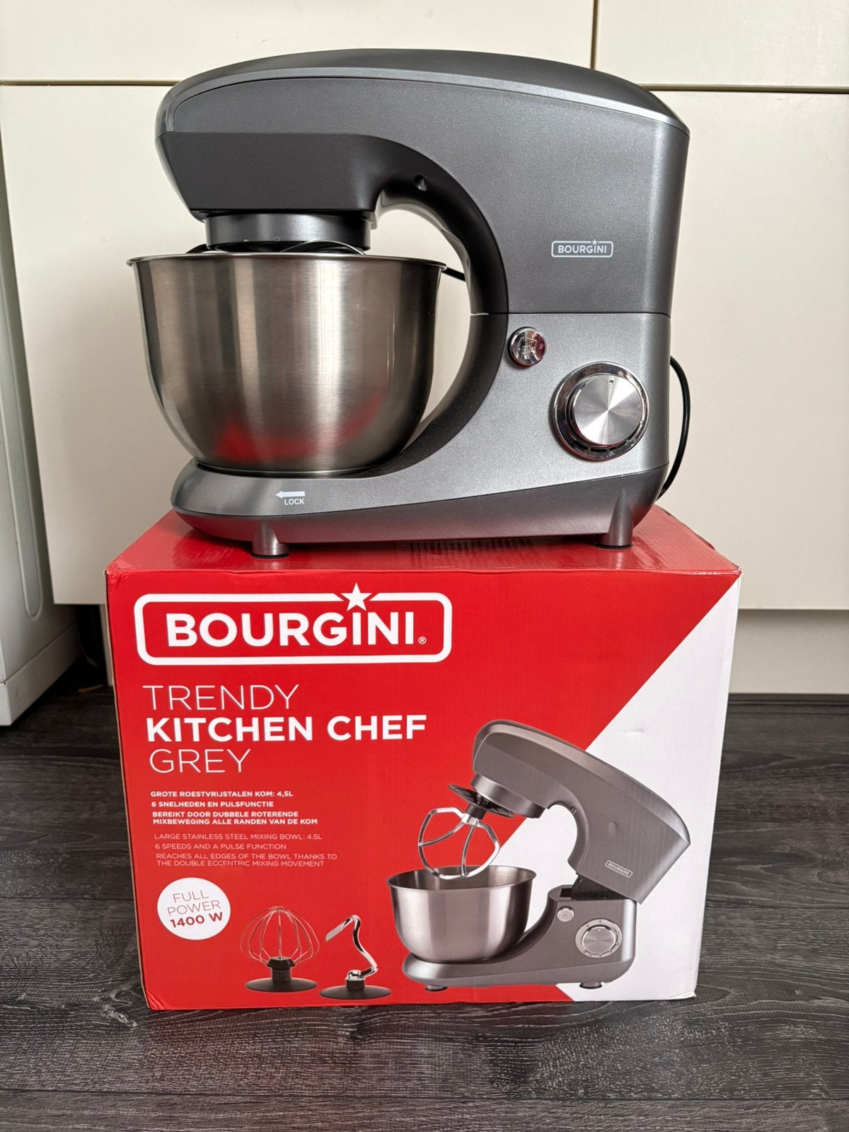 Bourgini keukenmachine, grijs, 1x gebruikt, Witgoed en Apparatuur, Keukenmixers, Ophalen, 4 liter of meer, Nieuw, 3 snelheden of meer