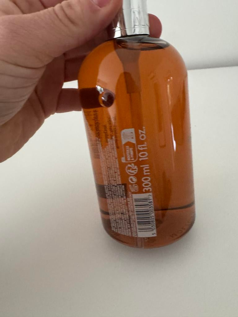 Molton Brown Heavenly Gingerlily handzeep 300 ml, Sieraden, Tassen en Uiterlijk, Uiterlijk | Lichaamsverzorging, Ophalen of Verzenden