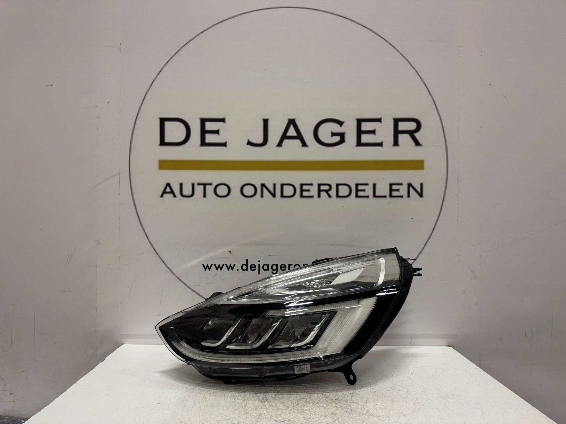 RENAULT CLIO IV KOPLAMP FACELIFT PURE LED VISION 260605046R, Renault Group, Gebruikt, Contact.group@renault.com, Renault