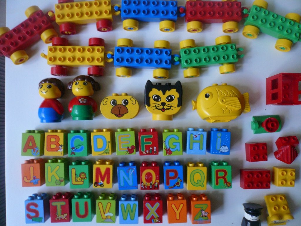Duplo kleuren trein locomotief alfabet blokken popjes, Ophalen of Verzenden, Gebruikt, Duplo, Overige thema's