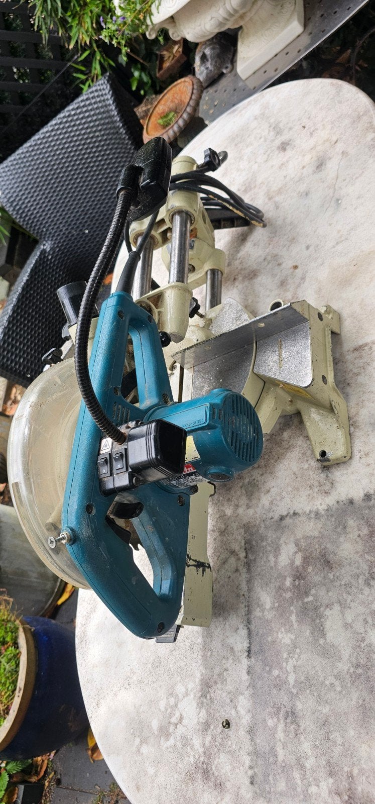 Makita afkortzaagmachine. LS0714, Ophalen, Gebruikt, 70 mm of meer, Makita