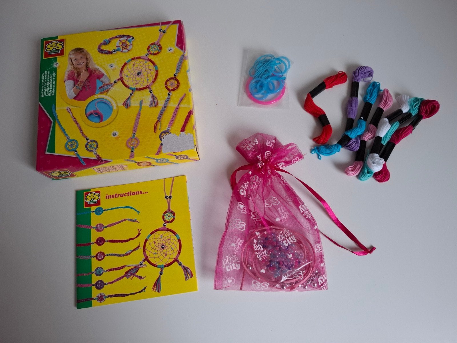 SES Creative Dromenvanger Armbandjes Knutselset, Overige thema's, Textiel, Nieuw, Meerkleurig