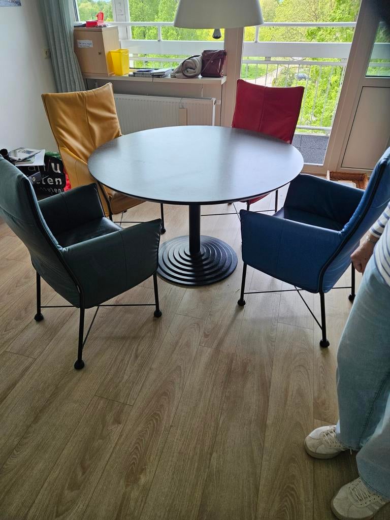 Eetkamer stoel, Ophalen of Verzenden, Zo goed als nieuw, Leer, Design Montis