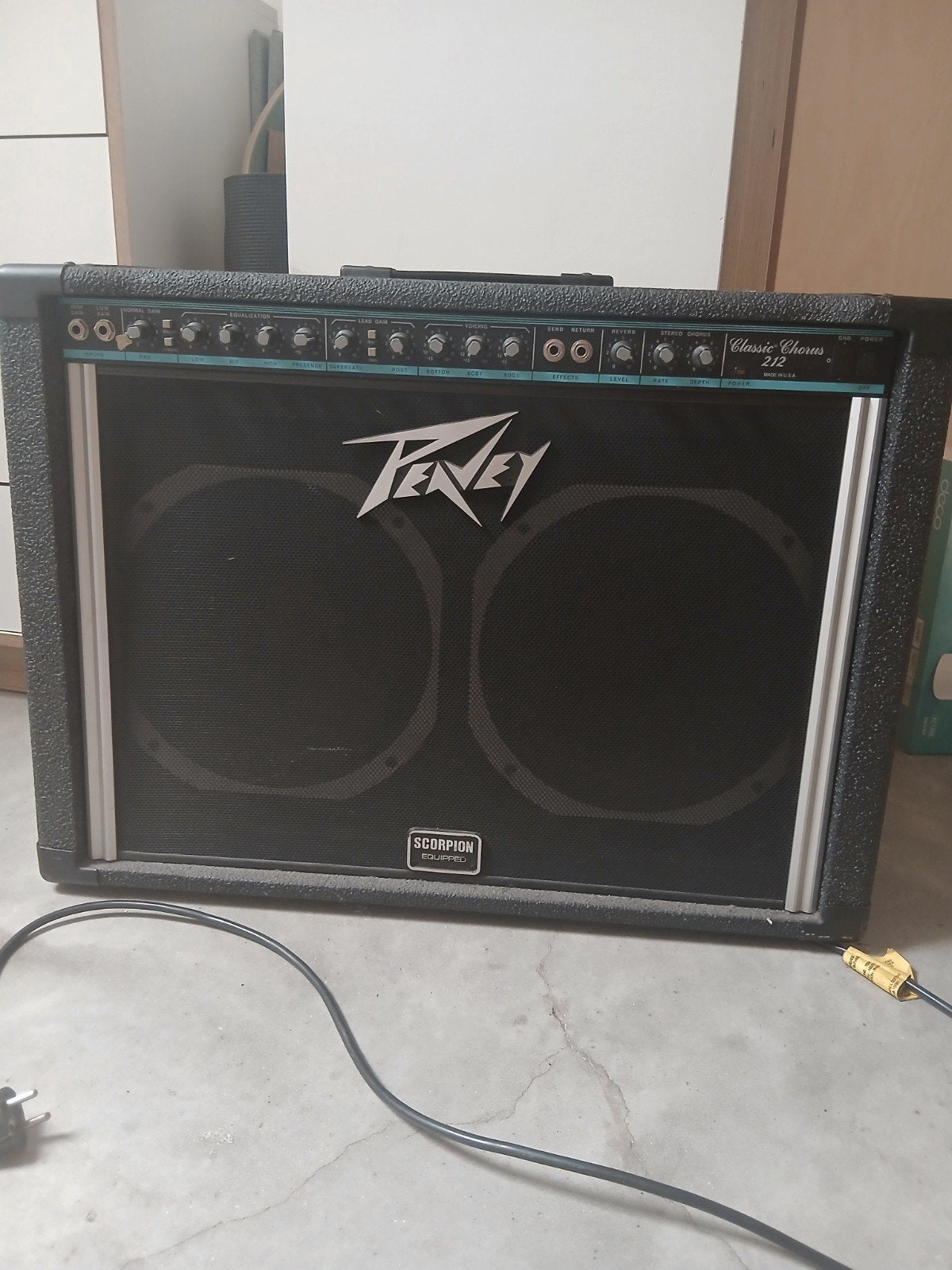 Peavey Classic Chorus 212 Gitaarversterker!, Ophalen of Verzenden, Gebruikt, 100 watt of meer