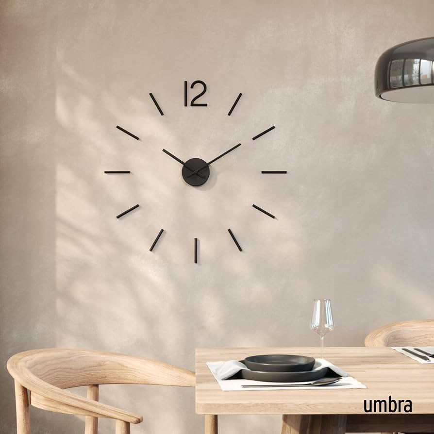 Umbra Blink Wandklok - Zwart, Analoog, Werkt op batterijen, Ophalen of Verzenden, Zwart