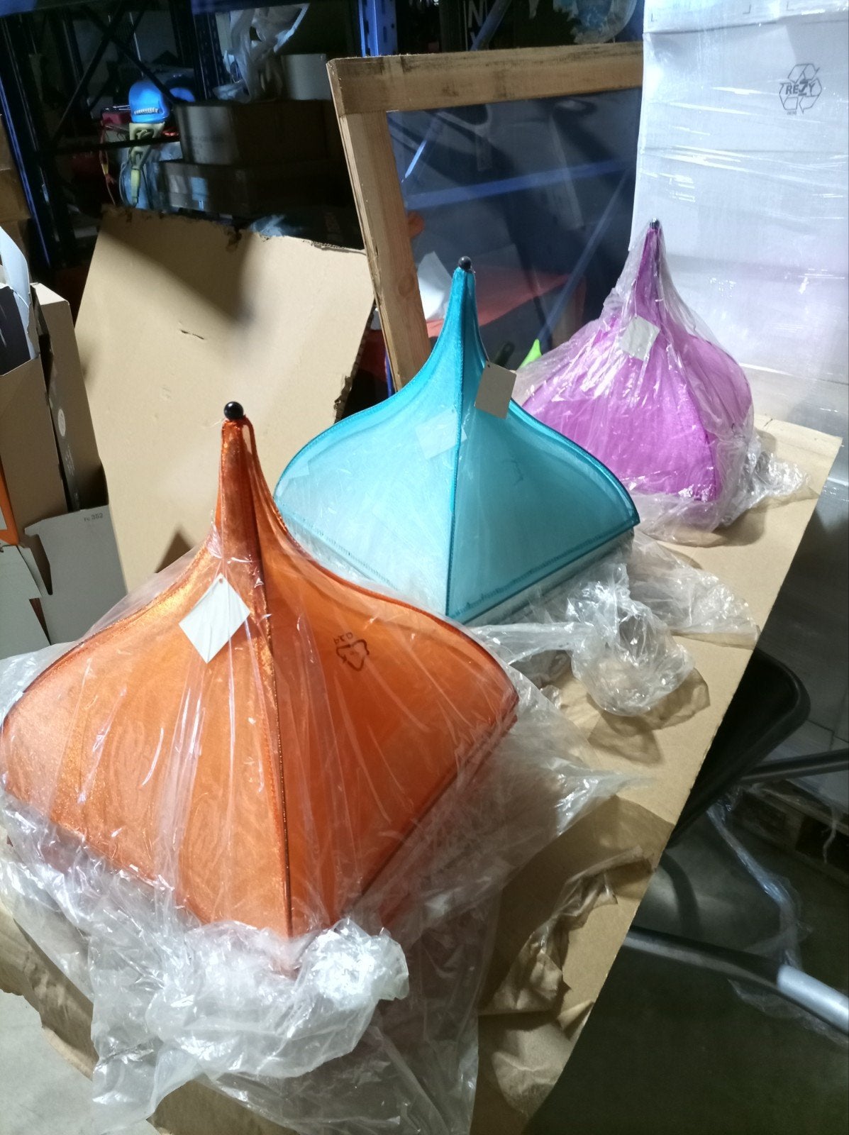 Partij van 50 vliegenkappen in diverse kleuren, Ophalen, Nieuw, Meerkleurig, Textiel
