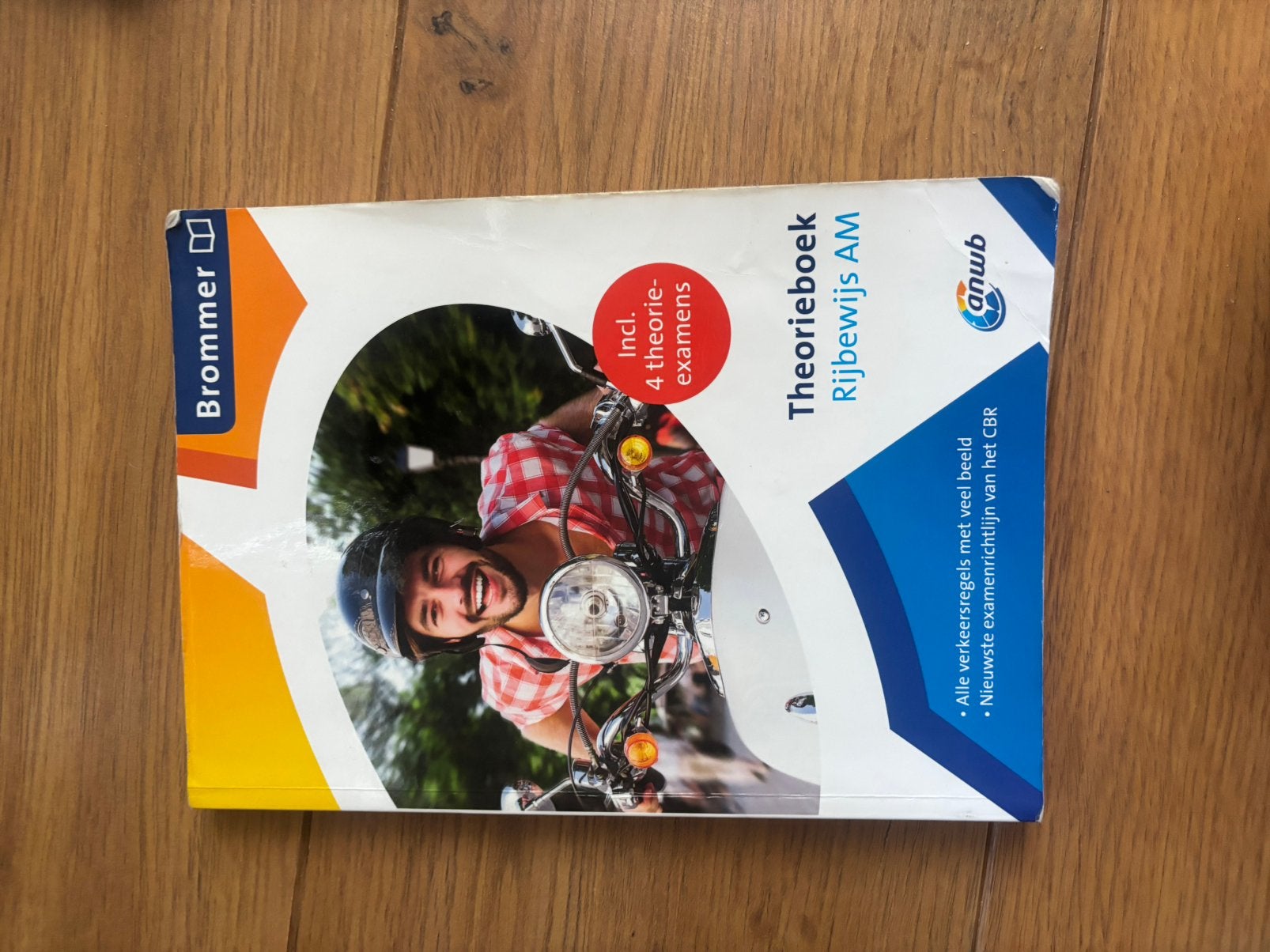 Brommer theorie boek, Boeken, Ophalen of Verzenden, Zo goed als nieuw, Niet van toepassing