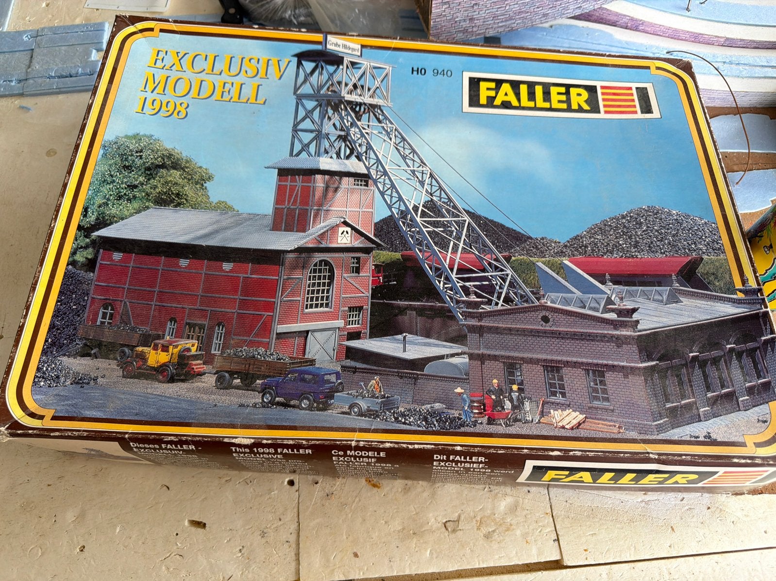 Faller 940 Kolenmijn Grube Hildegard + 4x Fleischmann 5510, Hobby en Vrije tijd, Gebruikt, Gelijkstroom, Brug, Tunnel of Gebouw