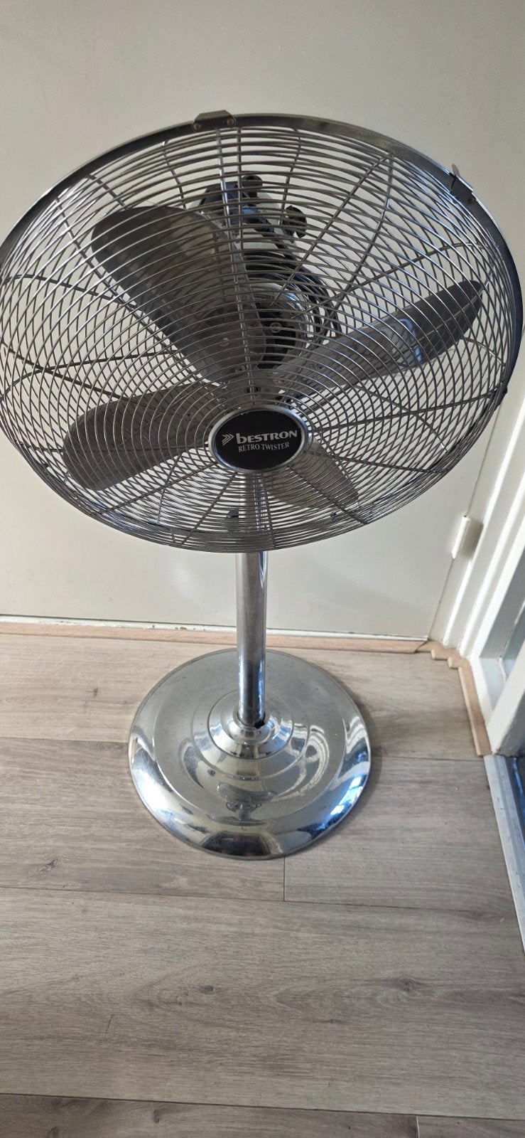 Bestron Statiefventilator - Zilverkleurig, Ophalen, Gebruikt, Statiefventilator