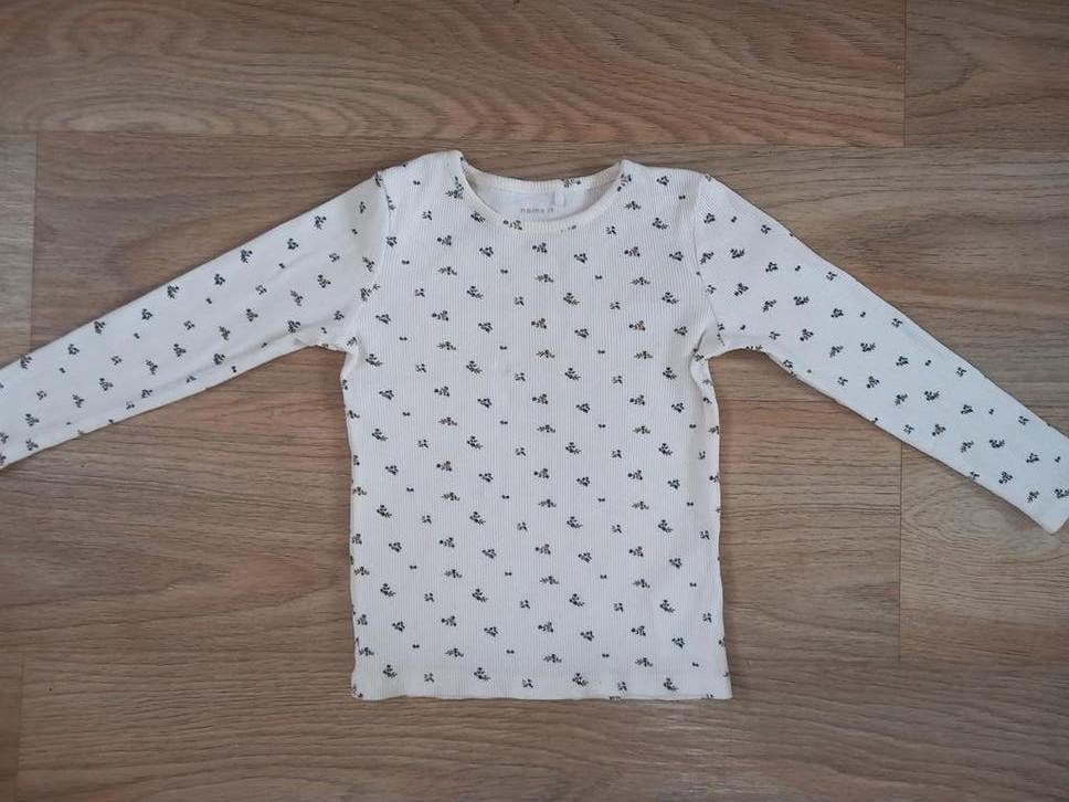 Name It longsleeve maat 110 in nette staat, Kinderen en Baby's, Kinderkleding | Maat 110, Meisje, Ophalen of Verzenden, Zo goed als nieuw