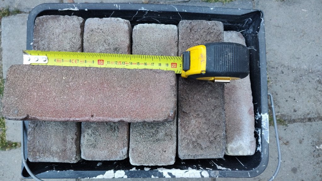 Oude gebakken waaltjes + halve waaltjes + stukken, Ophalen, Overige materialen, Gebruikt, Klinkers