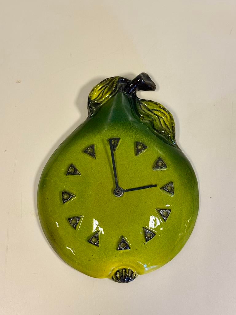 Kienzle vintage aardewerk wandklok peer, Huis en Inrichting, Woonaccessoires | Klokken, Verzenden, Zo goed als nieuw, Analoog