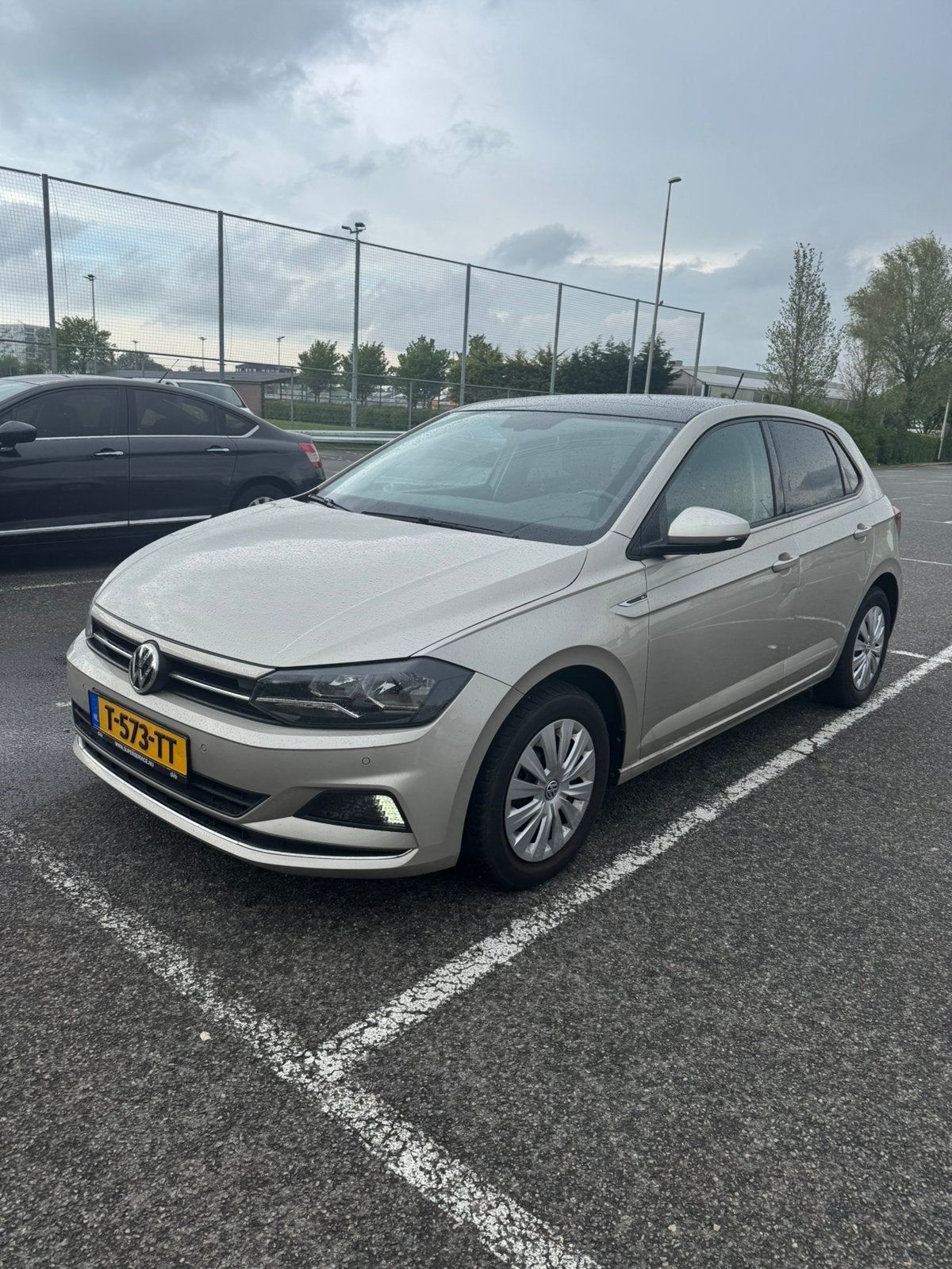 Volkswagen Polo 1.6 TDI 95pk 2019 pano, Auto's, Volkswagen, Voorwielaandrijving, Bluetooth, Zwart, Particulier