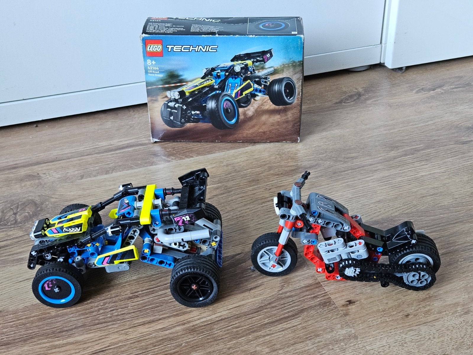Lego Technic 42164 Off-Road Race Buggy & 42132 Motor, Lego, Ophalen of Verzenden, Zo goed als nieuw, Technic