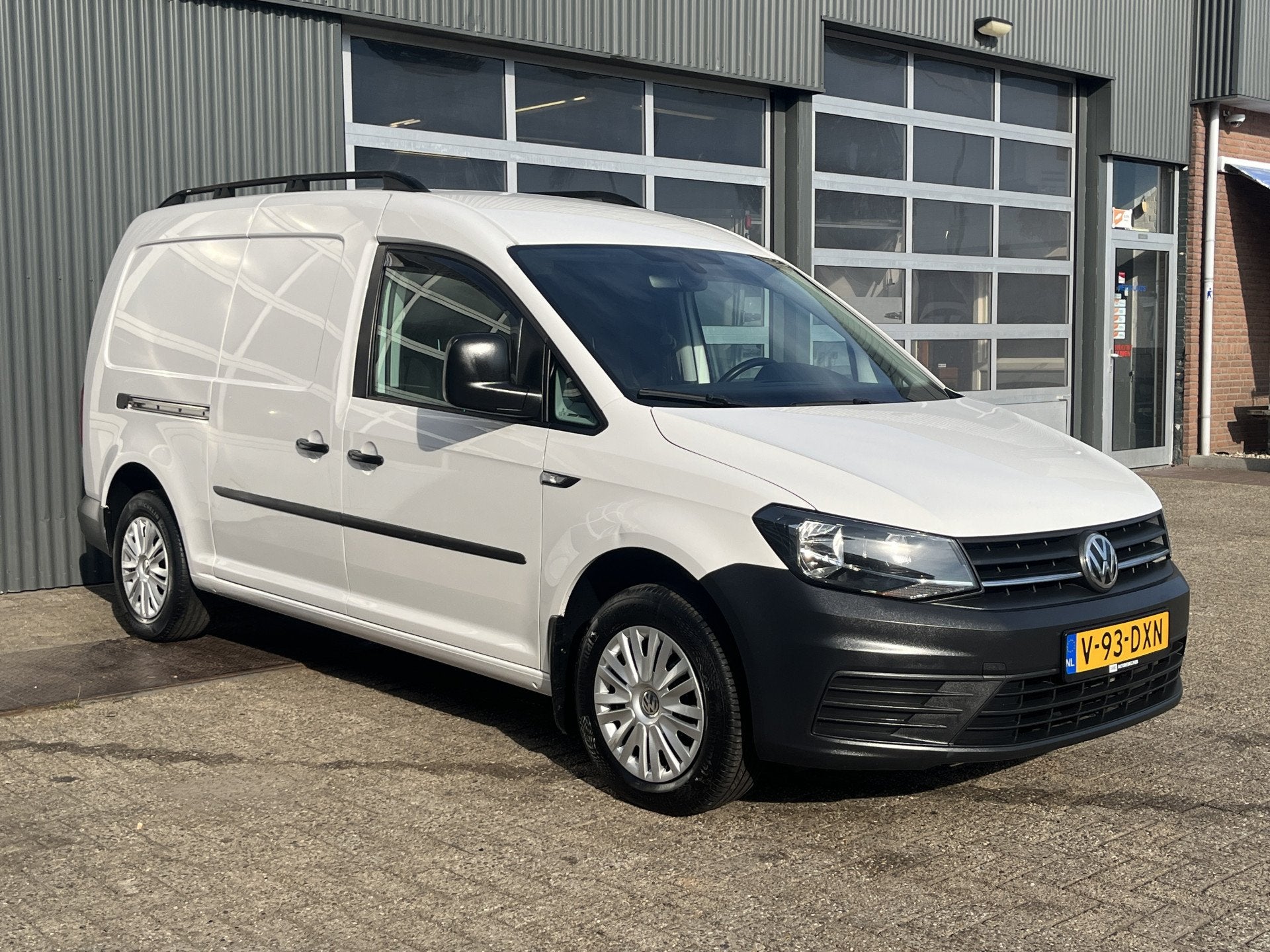 Volkswagen Caddy 2.0 TDI L2H1 Maxi 102pk DSG Automaat Airco, Auto's, Stof, Gebruikt, Volkswagen, Wit