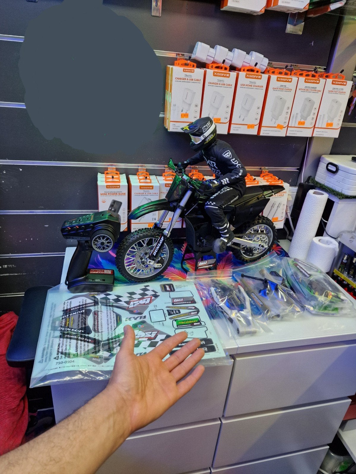 Losi ProMoto MX + many extras,Team Losi,traxxas., Elektro, Auto offroad, Ophalen of Verzenden, Zo goed als nieuw
