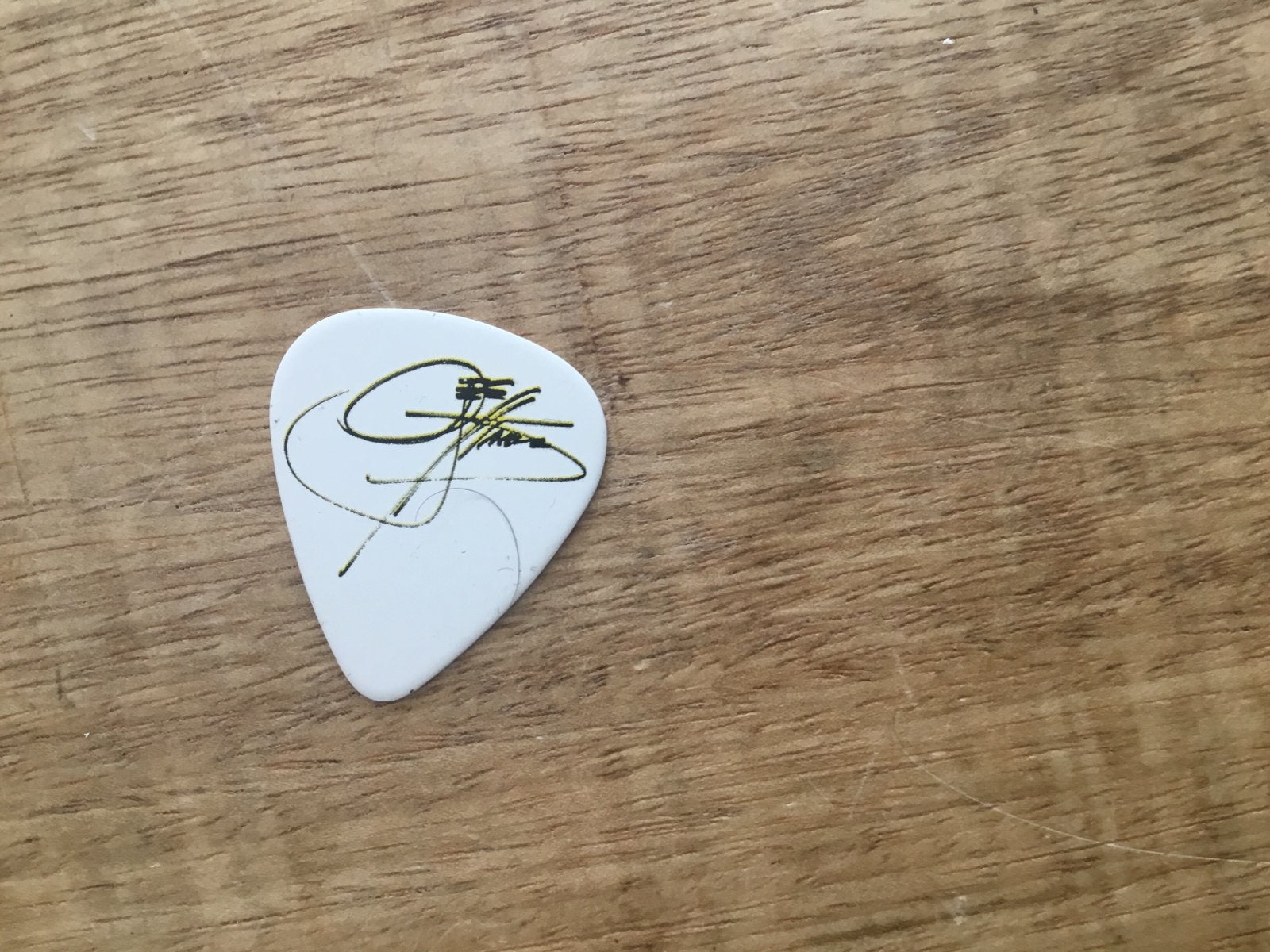 KISS End of the Road Tour gitaar plectrum gesigneerd, Ophalen of Verzenden, Zo goed als nieuw, Overige typen