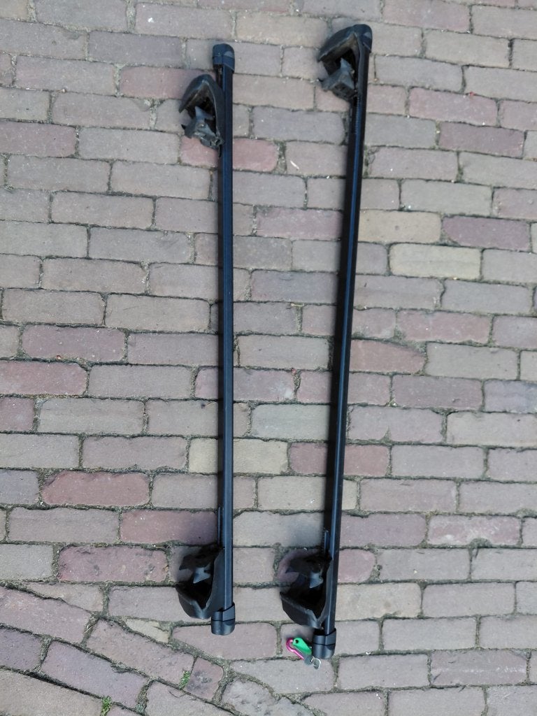thule dakdragers zwart voor open dakrails, Ophalen, Zo goed als nieuw