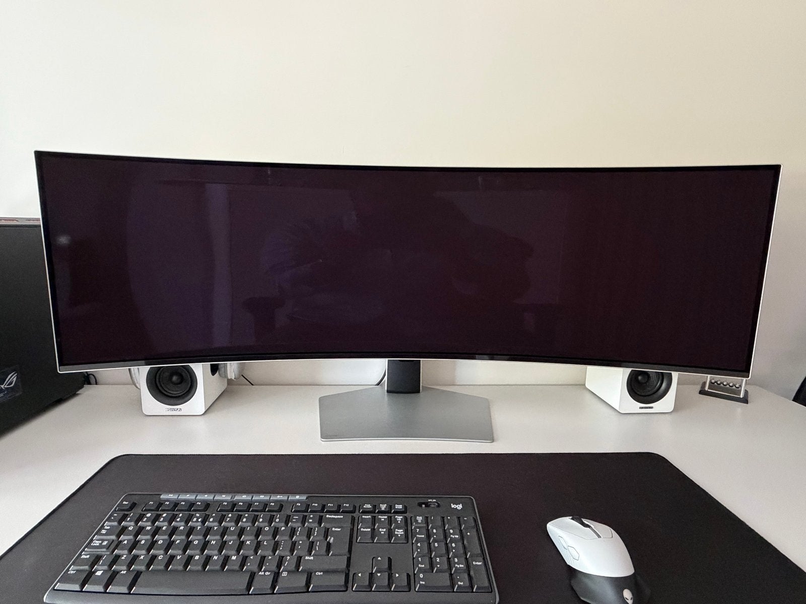 Samsung Odyssey G9 OLED Gaming Monitor - 49 inch, 240Hz., Curved, Minder dan 1 ms, Zo goed als nieuw, Overige typen